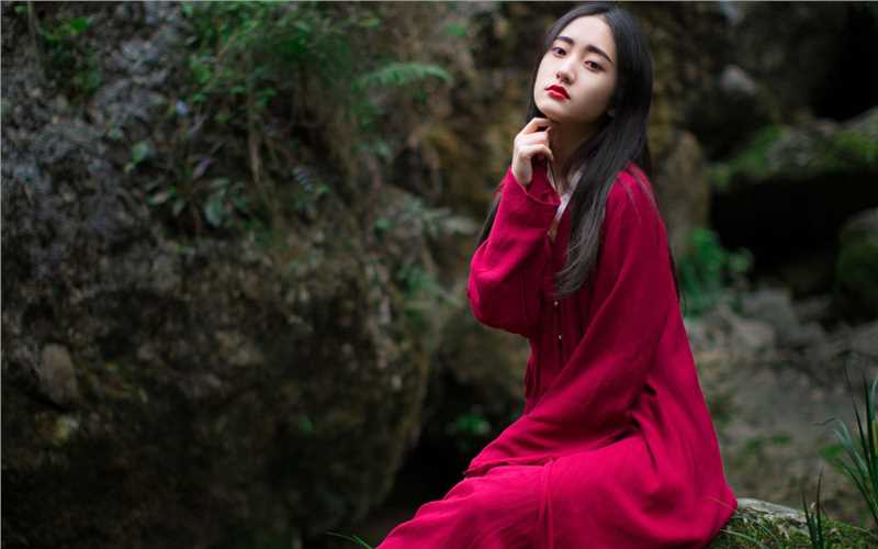 精选清纯古装美女户外高清桌面壁纸图册