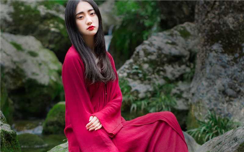 精选清纯古装美女户外高清桌面壁纸图册