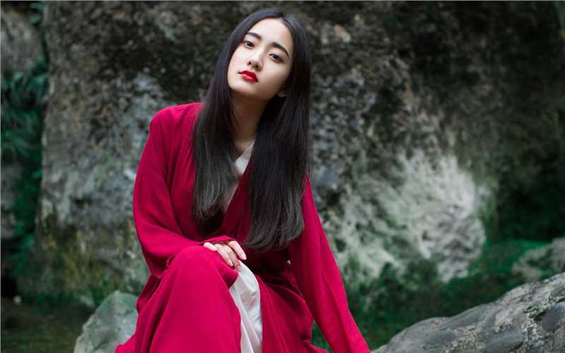 精选清纯古装美女户外高清桌面壁纸图册