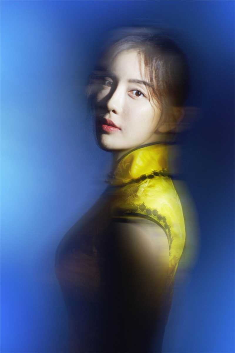 最新梦幻美女吕佳容黄色旗袍古典香艳名媛气质图片壁纸