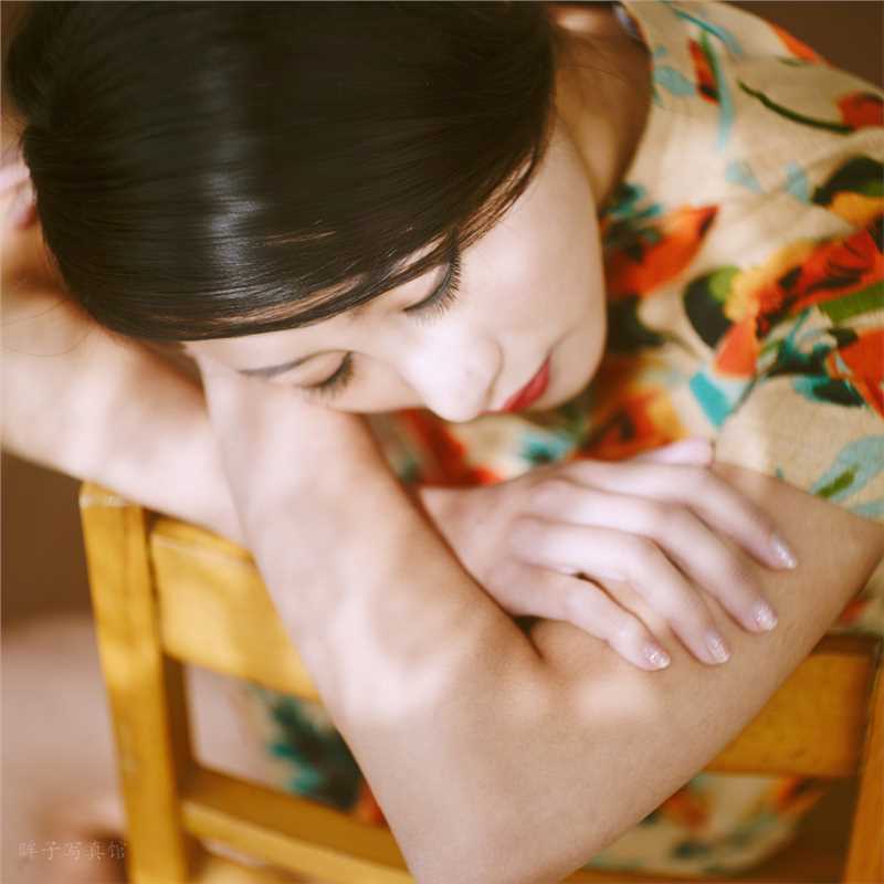 优质旗袍美女清新迷人图片