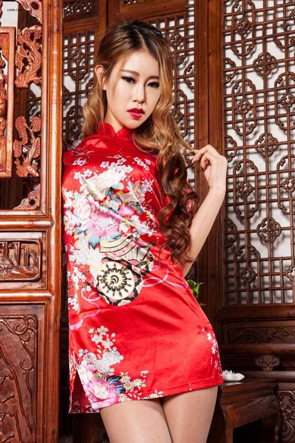 旗袍美女性感袜子大长腿