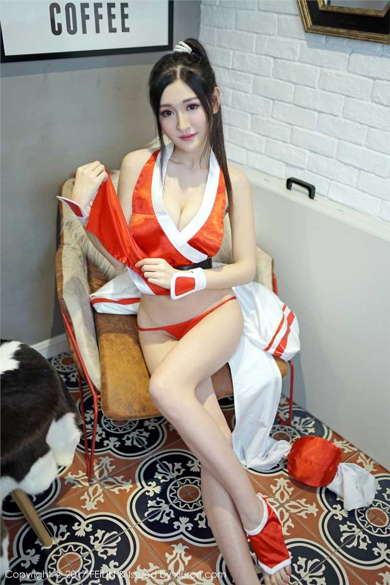 最新百变少女沈梦瑶私房cosplay壁纸