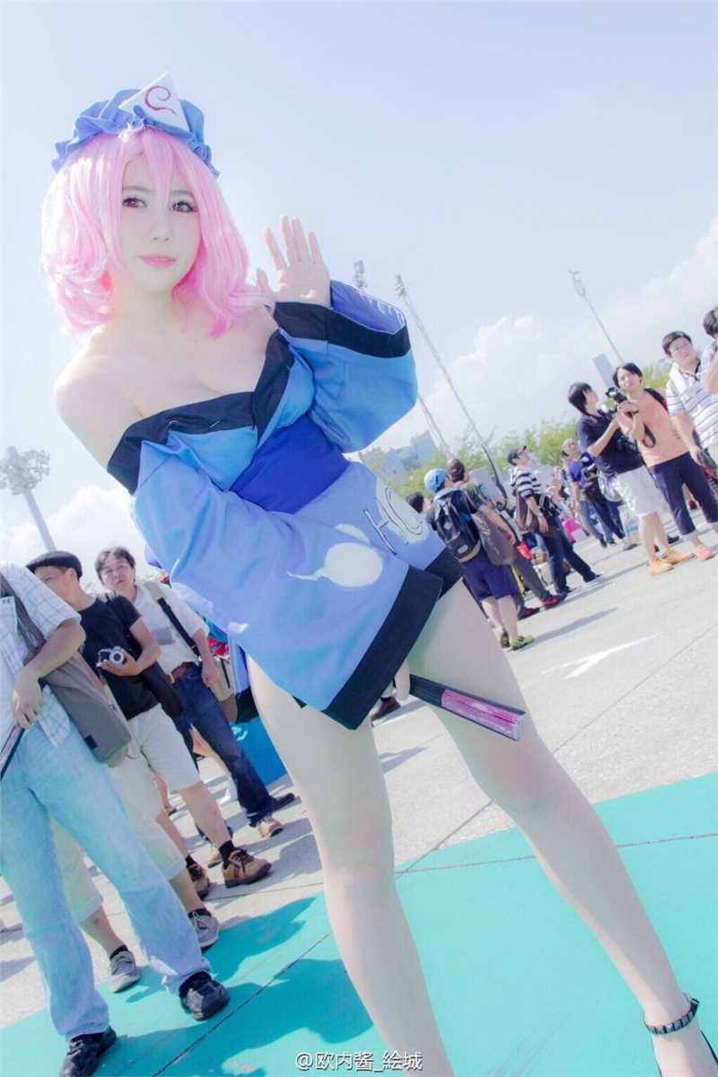 优质短发女模特x叉魅性感Cos图片相册