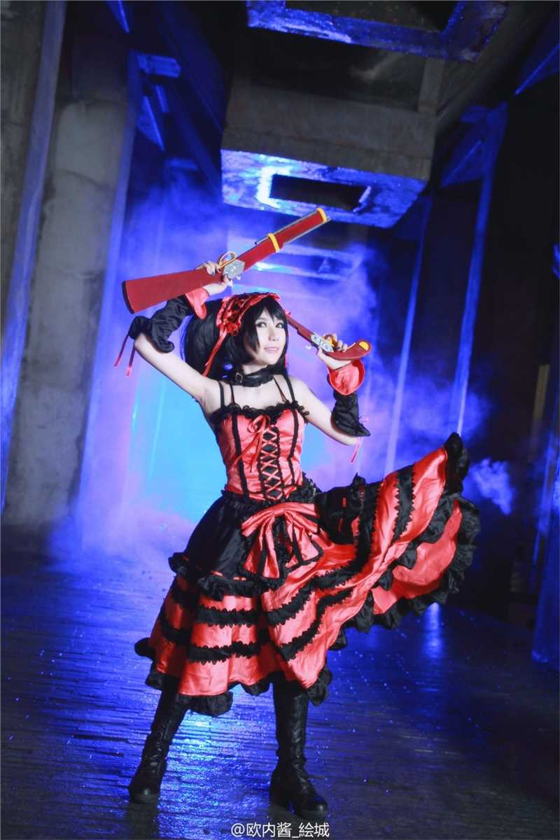 优质短发女模特x叉魅性感Cos图片相册