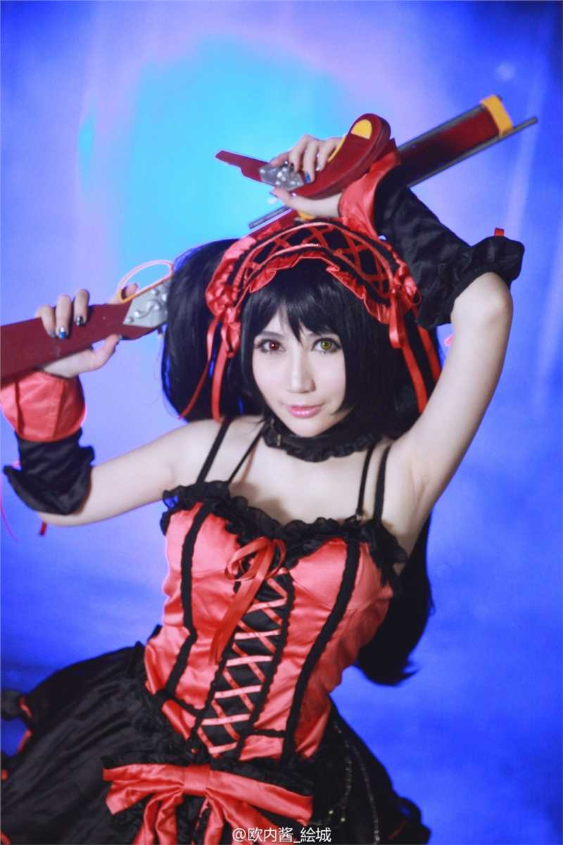 优质短发女模特x叉魅性感Cos图片相册