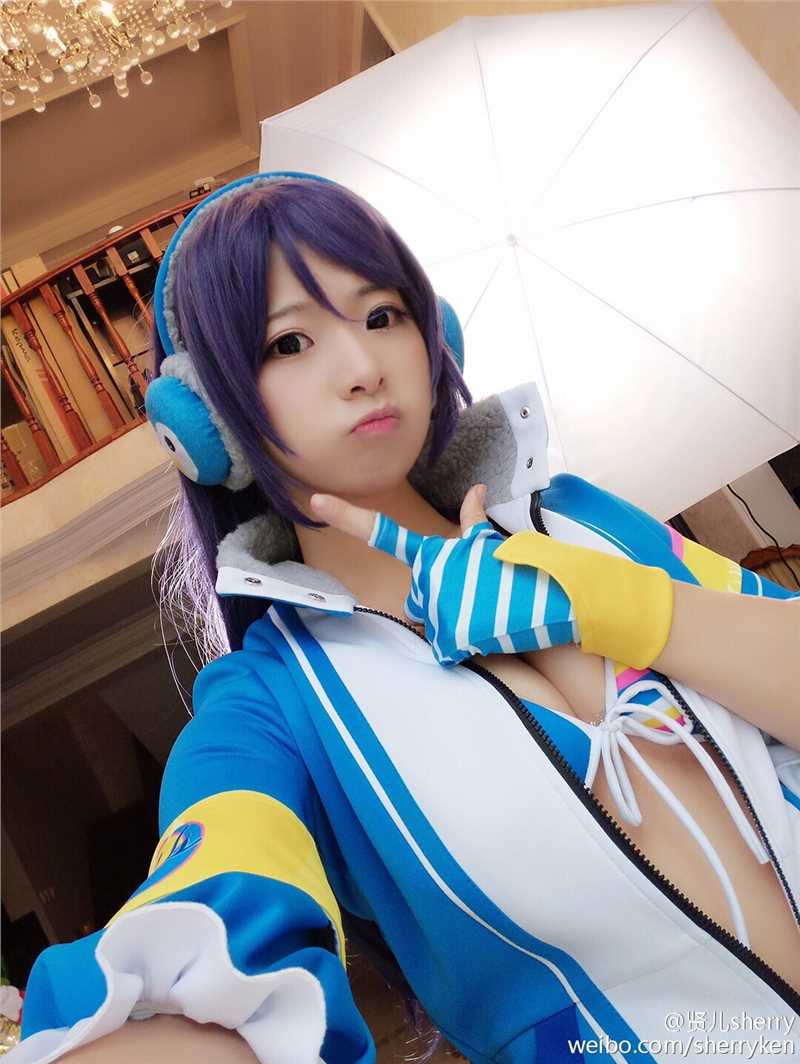 最新中国人气Coser贤儿sherry摄影图片图集