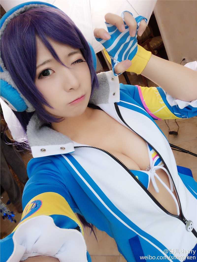 最新中国人气Coser贤儿sherry摄影图片图集