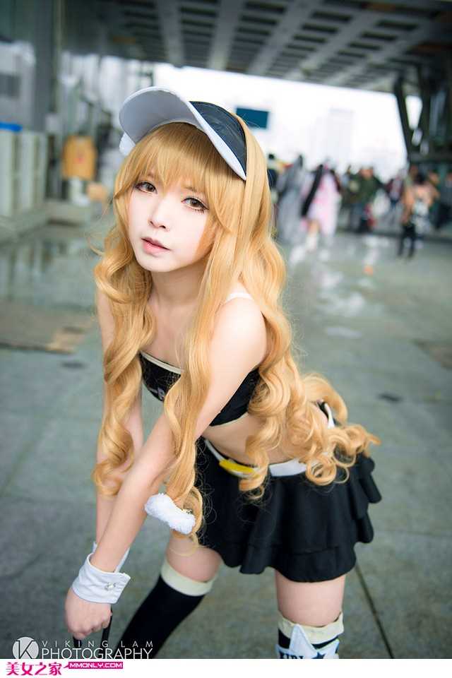 高清金发美女cosplay可爱魔理沙图册