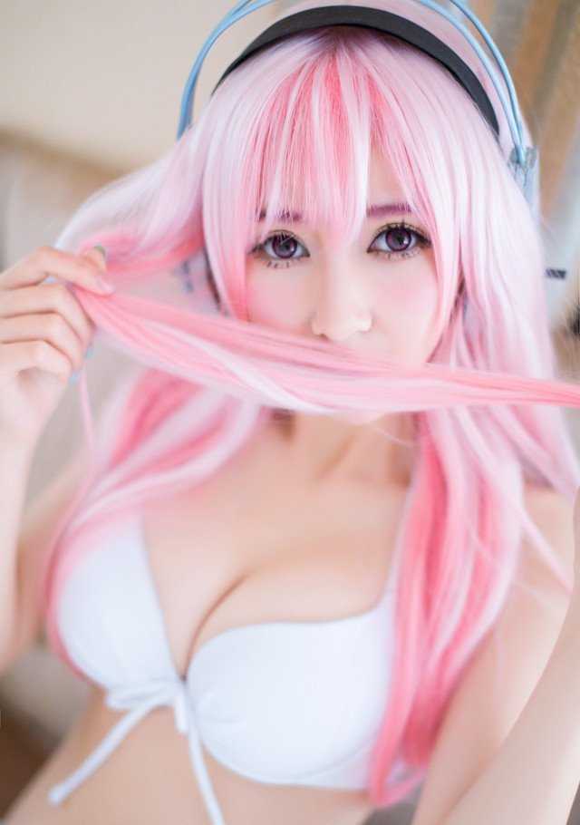 最全清纯迷人萌妹子cosplay粉红女郎壁纸