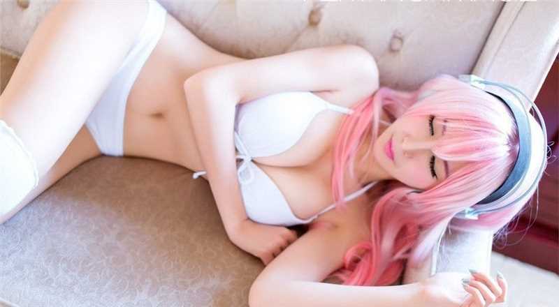 最全清纯迷人萌妹子cosplay粉红女郎壁纸