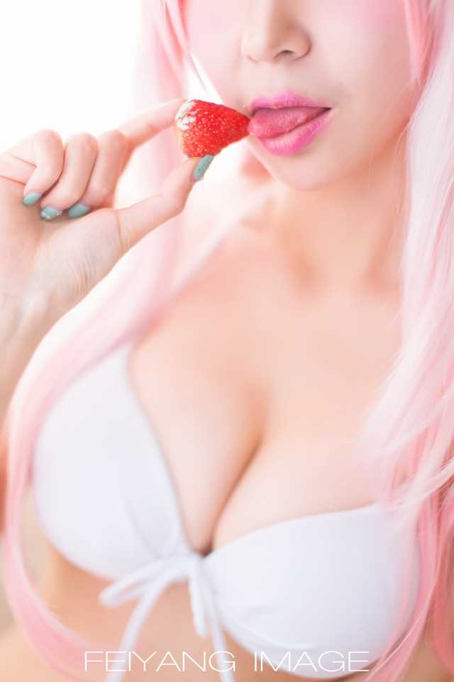 优质清纯萝莉cosplay粉红女郎图片