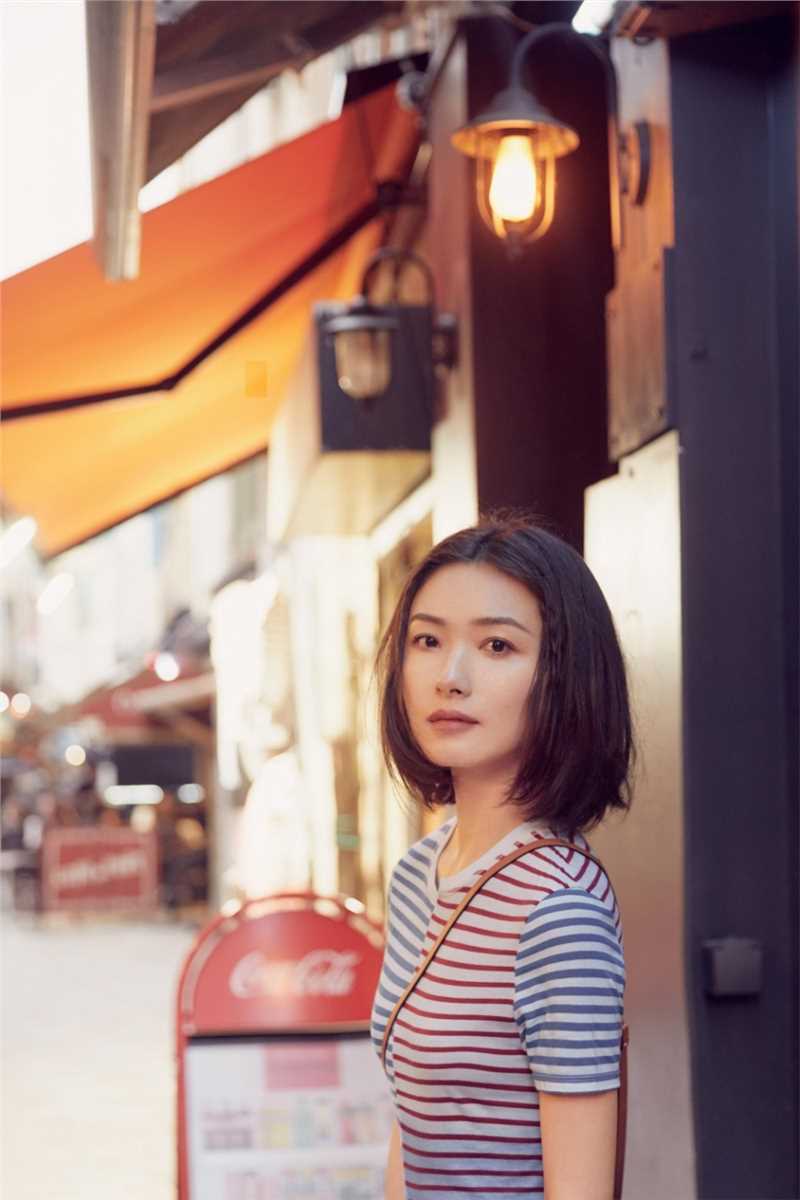 精选短发少女万茜街头小清新文艺时尚迷人图片图册