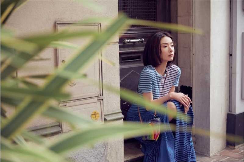 精选短发少女万茜街头小清新文艺时尚迷人图片图册