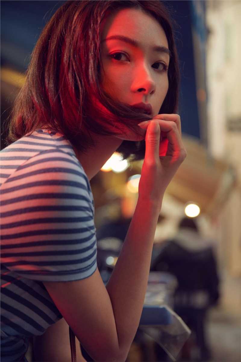 精选短发少女万茜街头小清新文艺时尚迷人图片图册