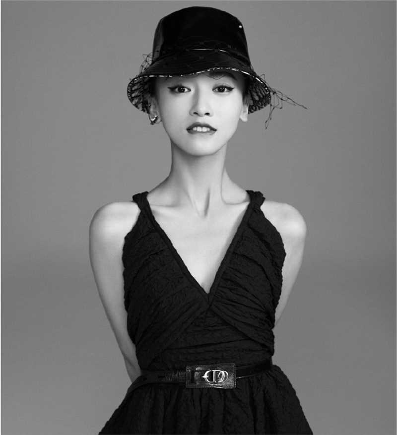 高清新晋小花旦吴谨言优雅性感时尚好看的图片图集