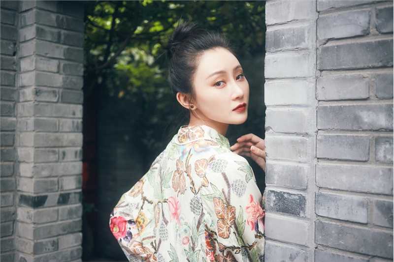 最全复古时尚女郎林鹏优雅中式百搭美女壁纸