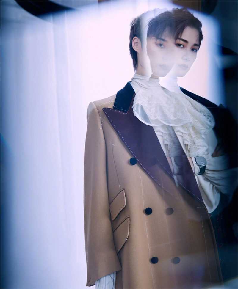 高清帅气御姐李宇春优雅时尚美丽个人杂志图片图集