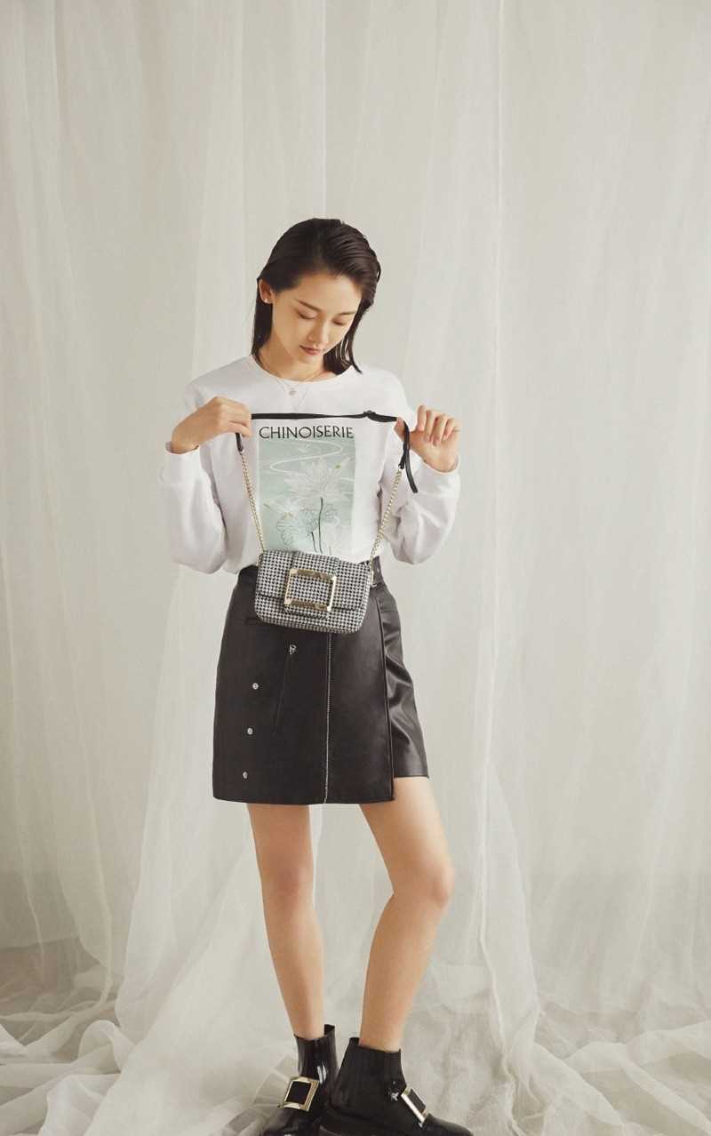 优质风情美女苗苗时尚成熟古典文艺女神图片相册