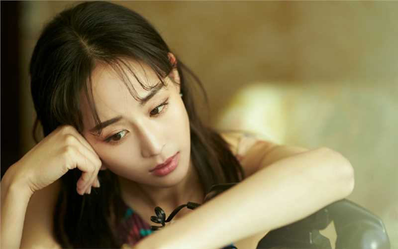 精选精致优雅女神张钧甯时尚浪漫风情服饰图片图册