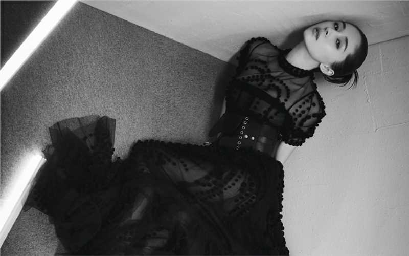 高清复古时尚帅气美女王子文个性风格服饰杂志图片图集