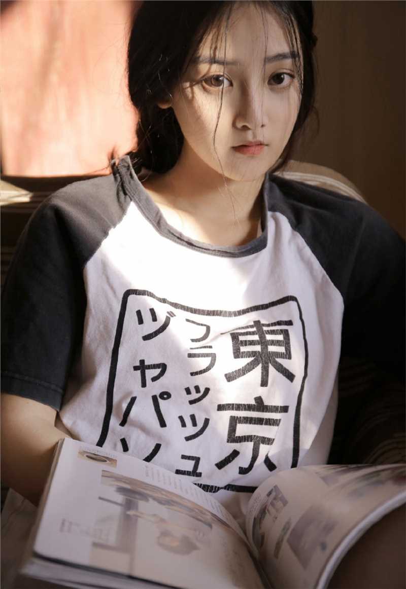 最全时尚网红美妆萝莉居家慵懒天然惹火诱惑性感壁纸