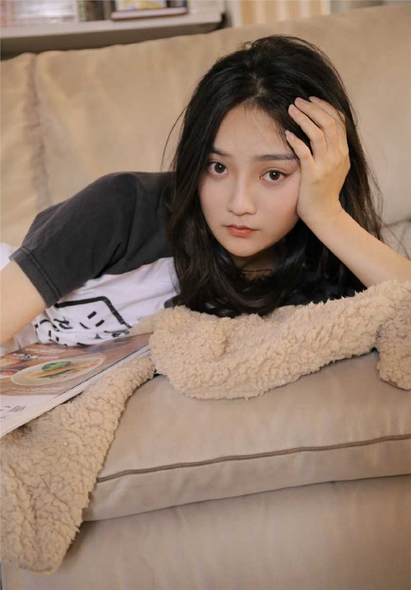 最全时尚网红美妆萝莉居家慵懒天然惹火诱惑性感壁纸