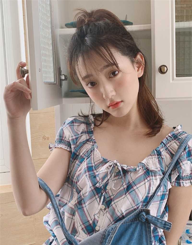 优质清爽甜美素人美女居家时尚俏皮清纯相册