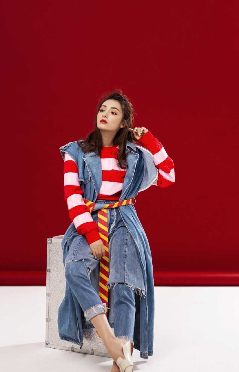 优质时尚香艳美女麦迪娜明星生活服饰个人相册