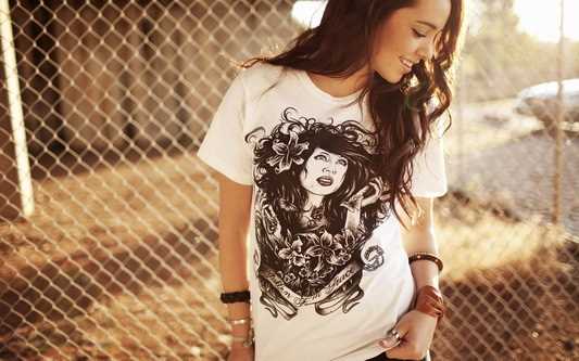 叛逆不羁的时尚欧美美女生活私房摄影壁纸