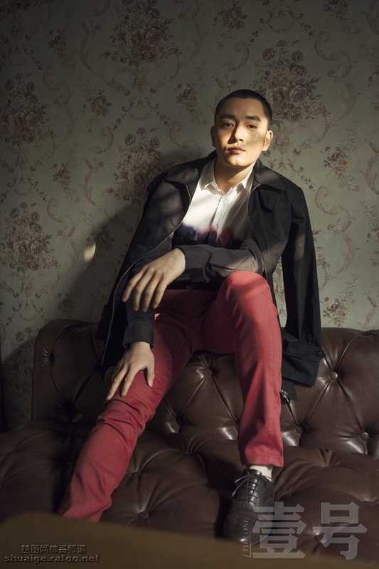 优质李东学是不是身材街拍帅哥生活照图片相册