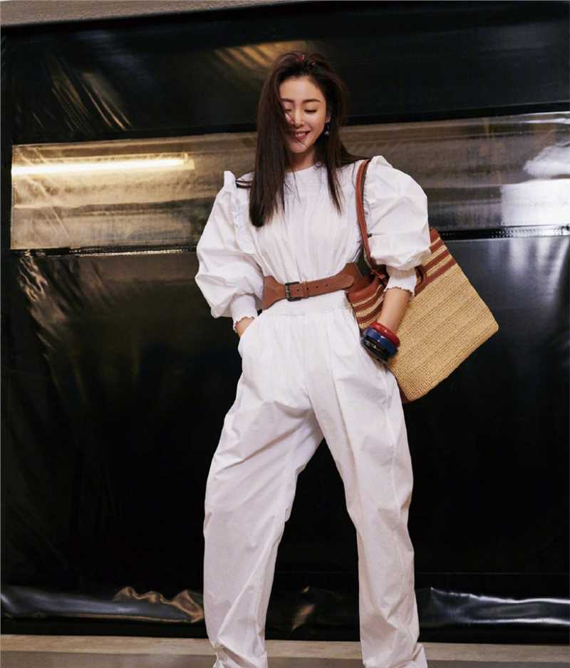 最新张天爱个人秀名媛时尚风格大片壁纸