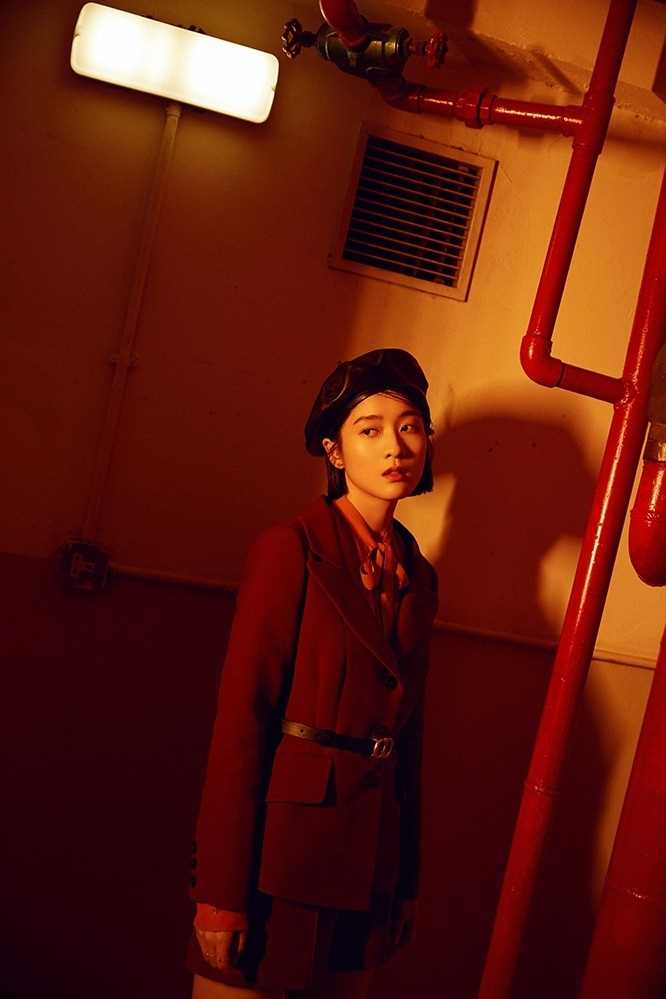 优质复古时尚美女张雪迎香艳长腿明星生活照图片图片