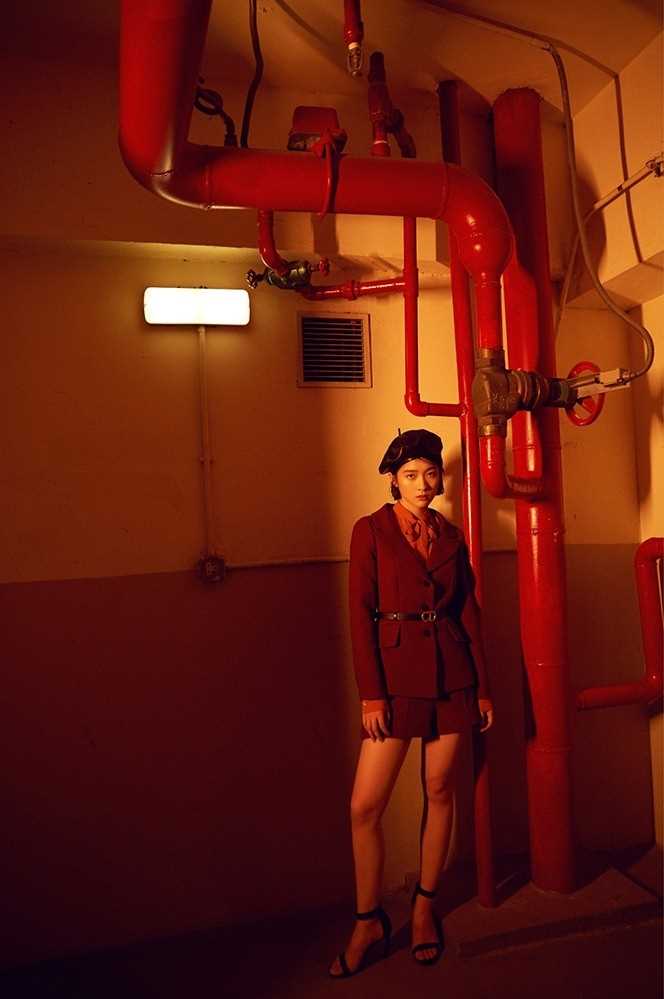 优质复古时尚美女张雪迎香艳长腿明星生活照图片图片