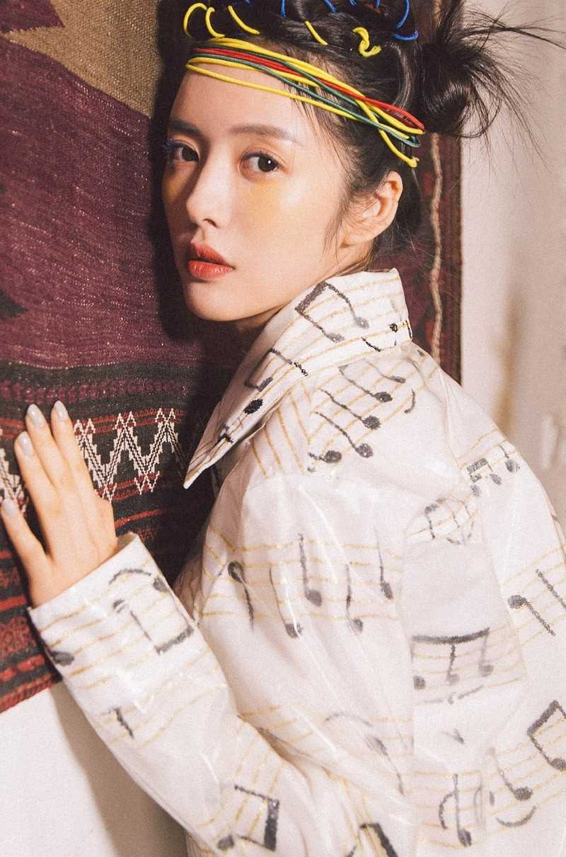百面造型少女蔡文静时尚个人明星艺术照片