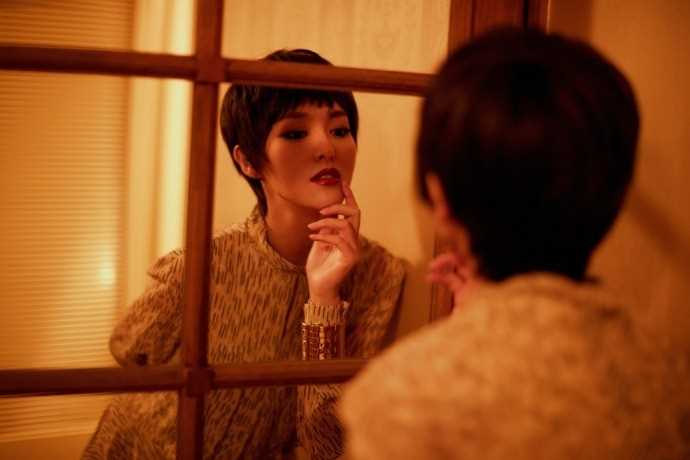 最新短发女人御姐气质时尚贵妇迷人图片壁纸