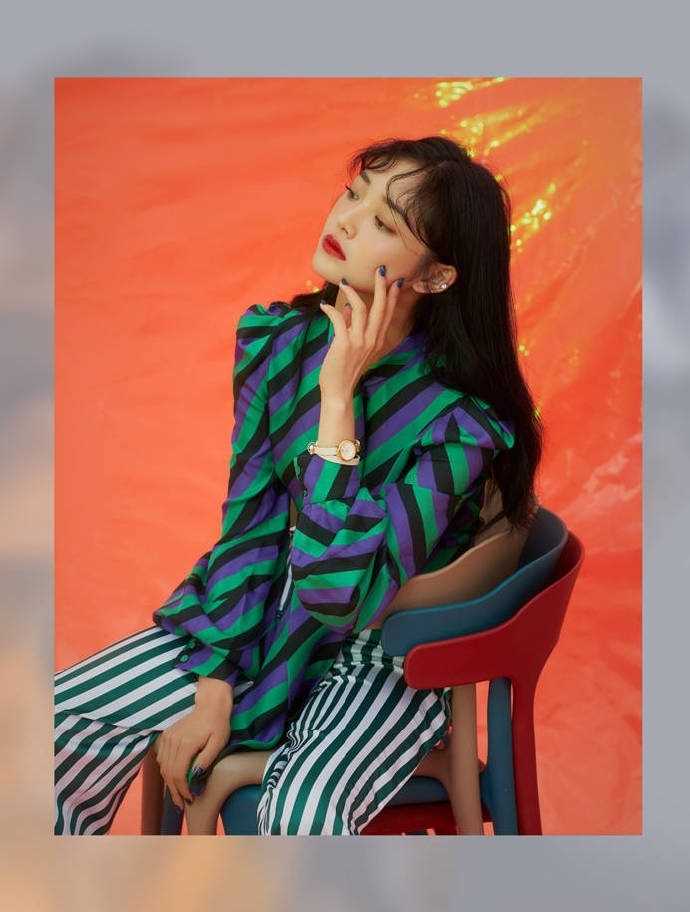 优质文艺时尚御姐周洁琼惊艳复古风格明星相册