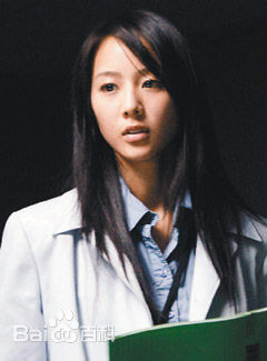 张钧甯(Ning Chang)在《痞子英雄》饰演蓝西英中的