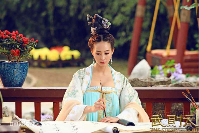 张钧甯(Ning Chang)在《武媚娘传奇》饰演徐慧中的