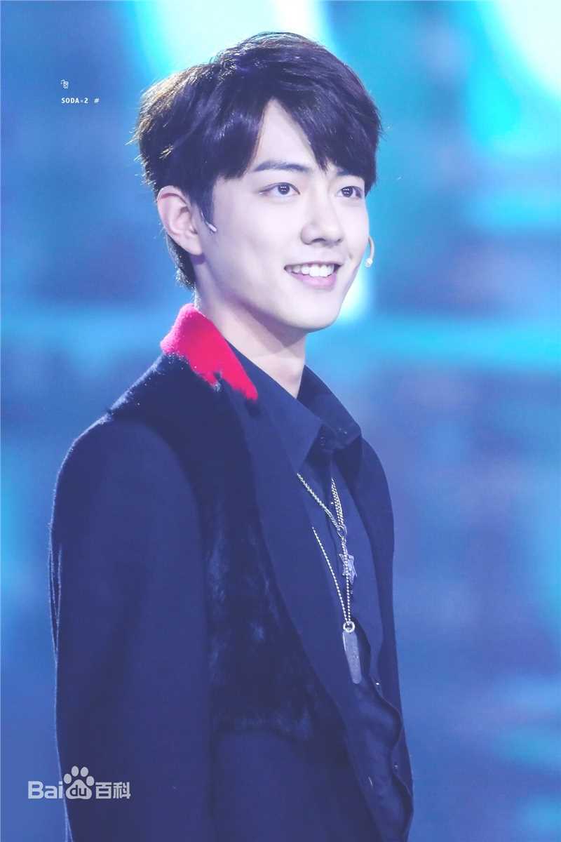 肖战燃少期间图图片图册