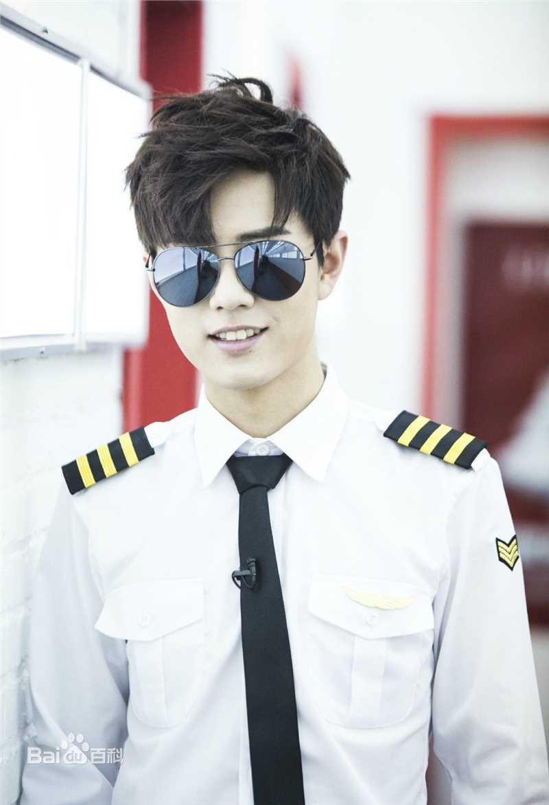 肖战燃少期间图图片图册