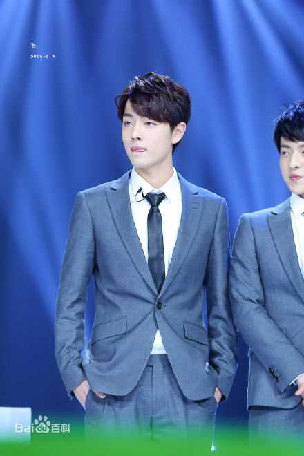 肖战燃少期间图图片图册