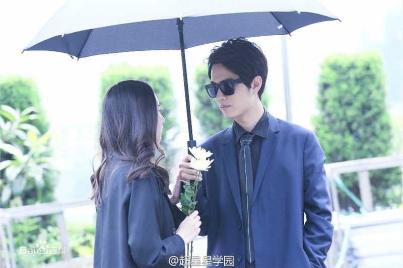 高清肖战在《超星星学园》方天择中的图册