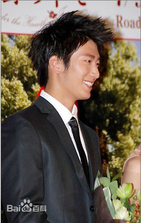 窦骁(Shawn Dou)20110620日本宣传山楂树图片图册