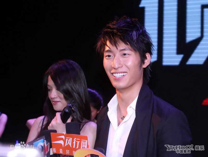 窦骁(Shawn Dou)20110721倾城之泪开机发布会性感图片图集