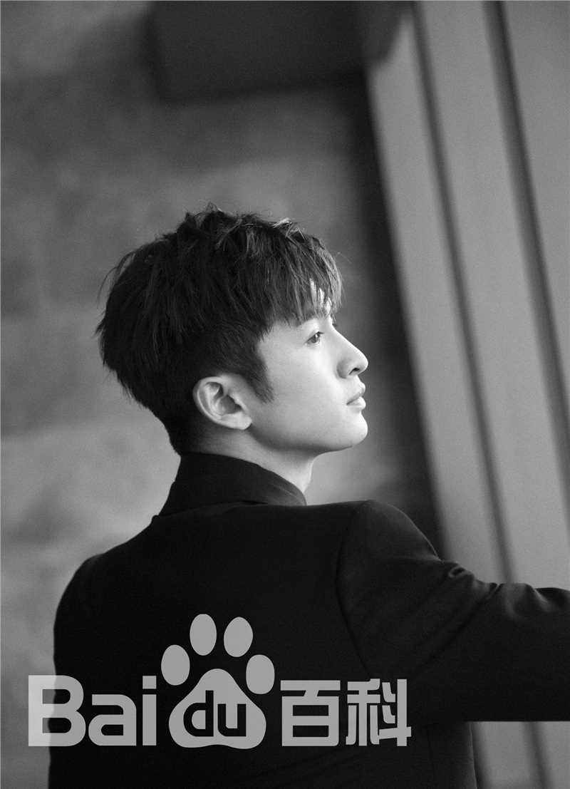 张云龙(Leon)2017嘉人中国风图片图册