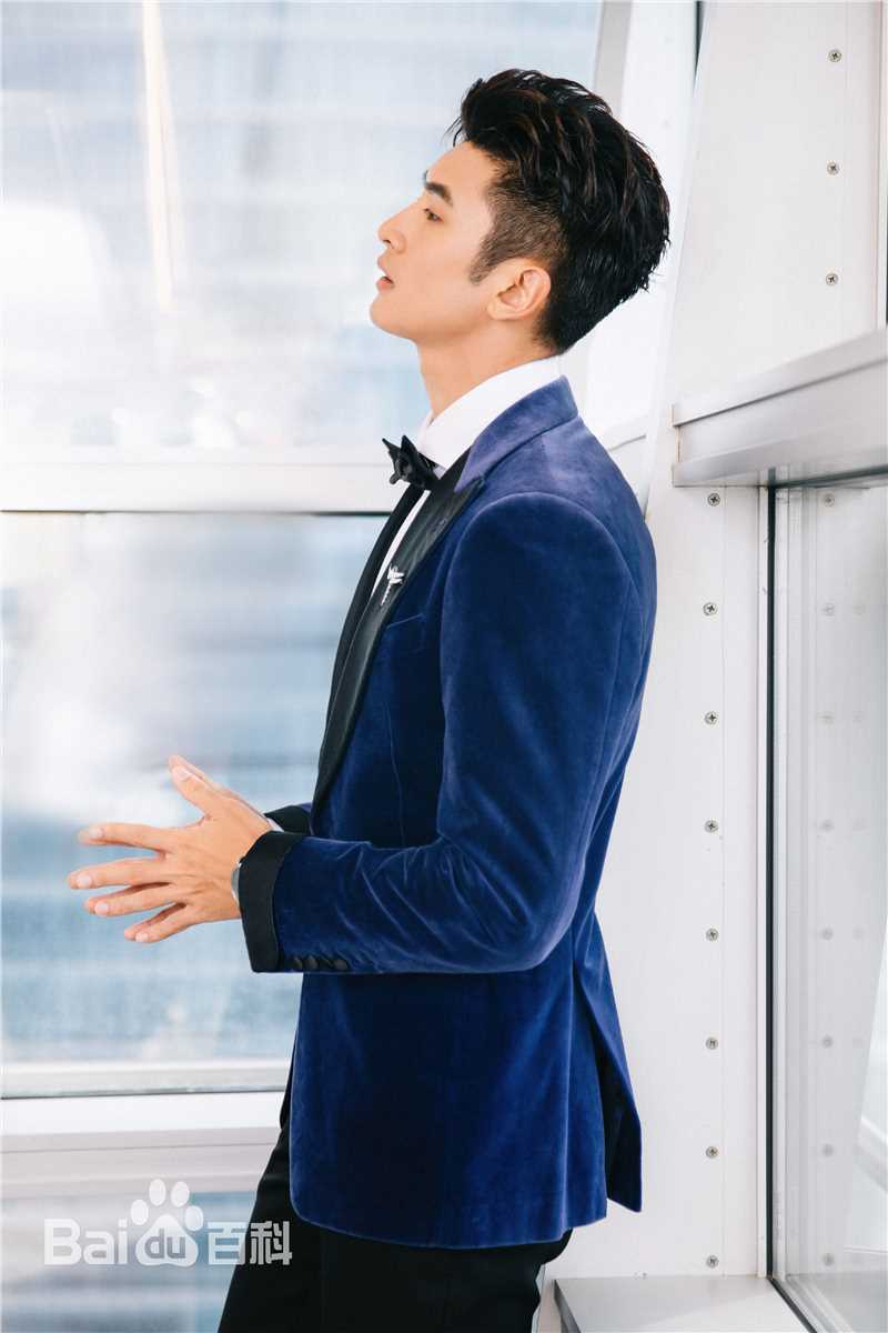 张云龙(Leon)2018ELLE30周年风尚大典图片图册