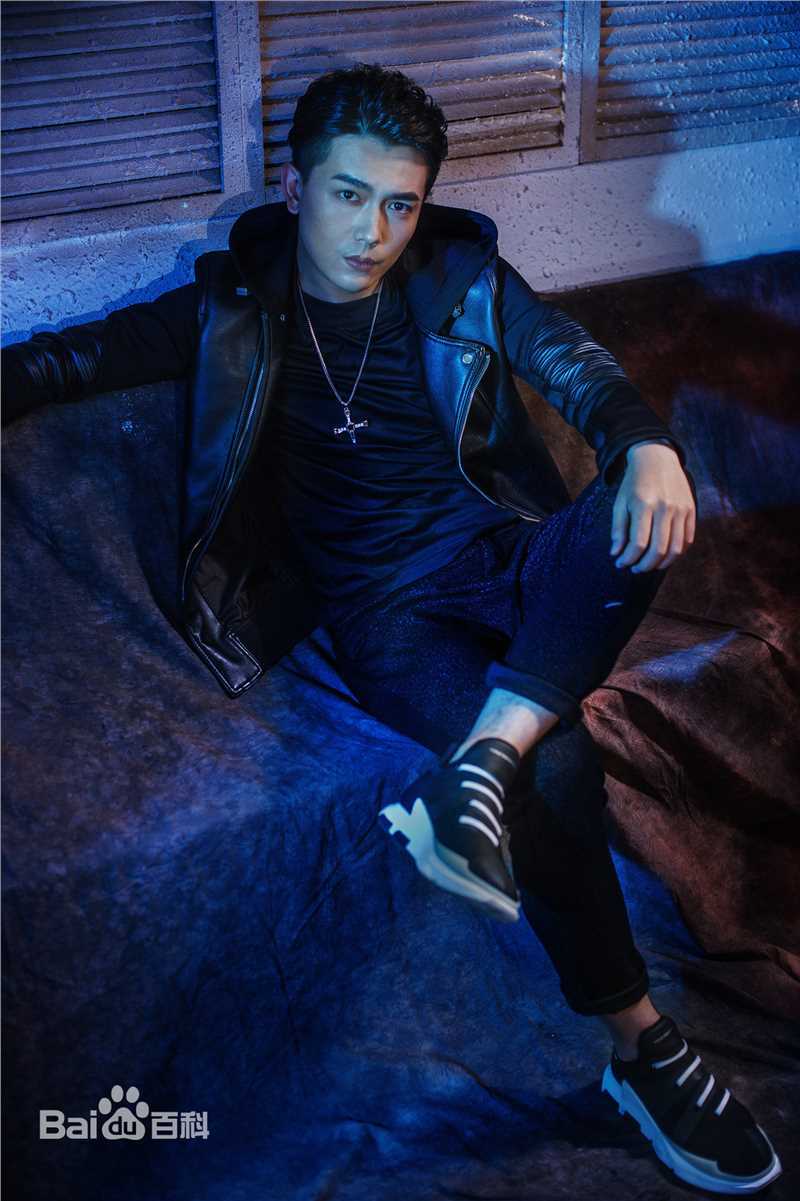 李亭哲最新图集