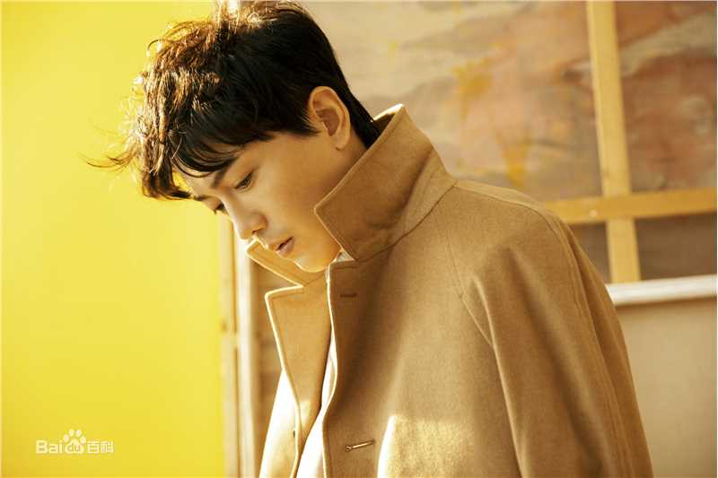 李亭哲最新壁纸