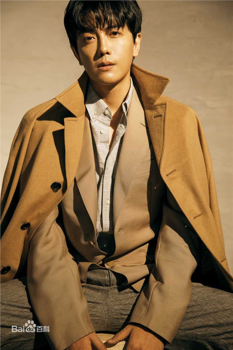 李亭哲最新壁纸